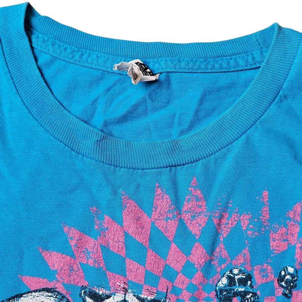 Vintage Blue Skull Graphic Tee Stars Wings Goth Rocker T-Shirt Y2K Wings - Picture 3 of 7